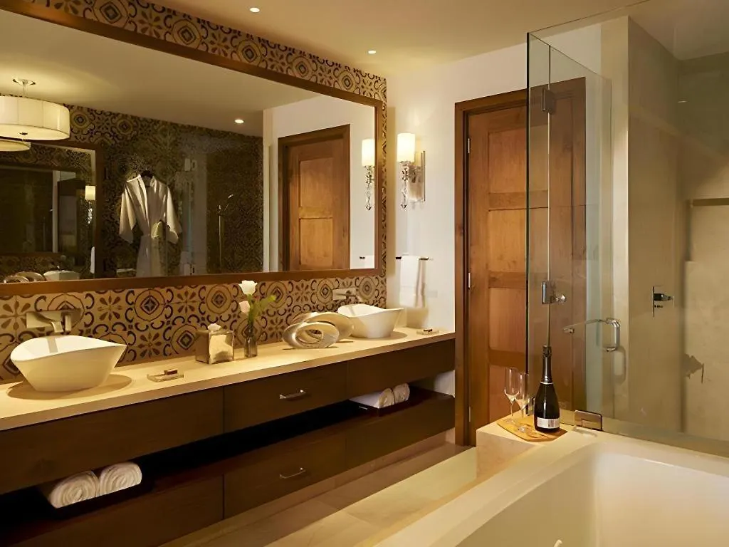 Grand Solmar Pacific Dunes Resort, Golf & Spa Cabo San Lucas Hotel